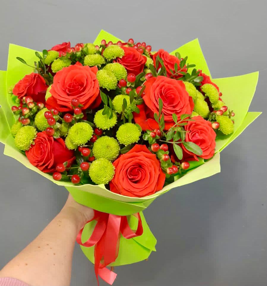 Букет цветов из: Хризантемы и Розы в Бараново