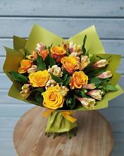 Букет цветов из:  Альстромерии и Розы в Бараново