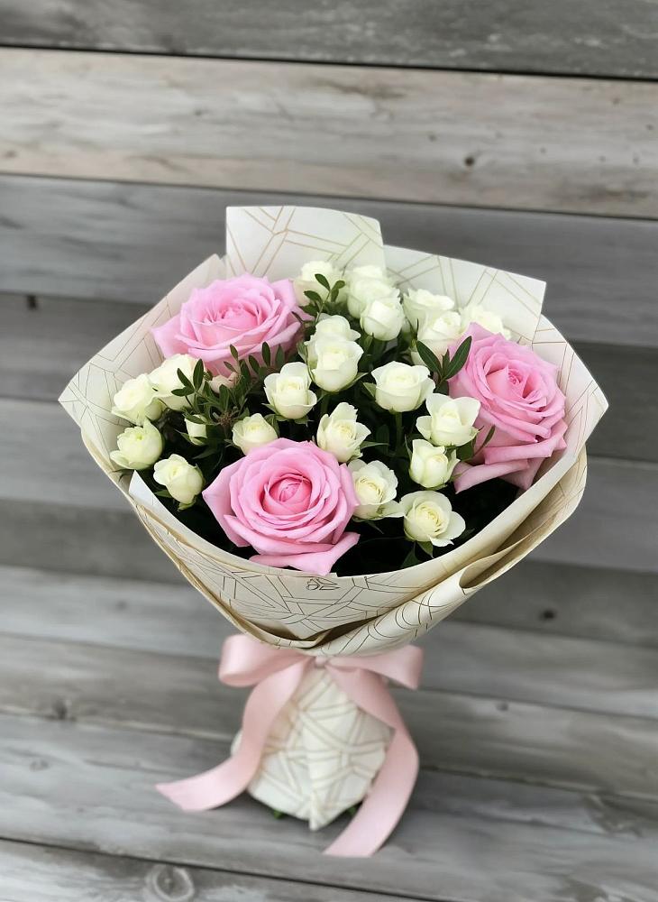 Букет цветов из: Розы в Бараново