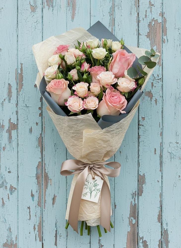 Букет цветов из: Розы в Бараново