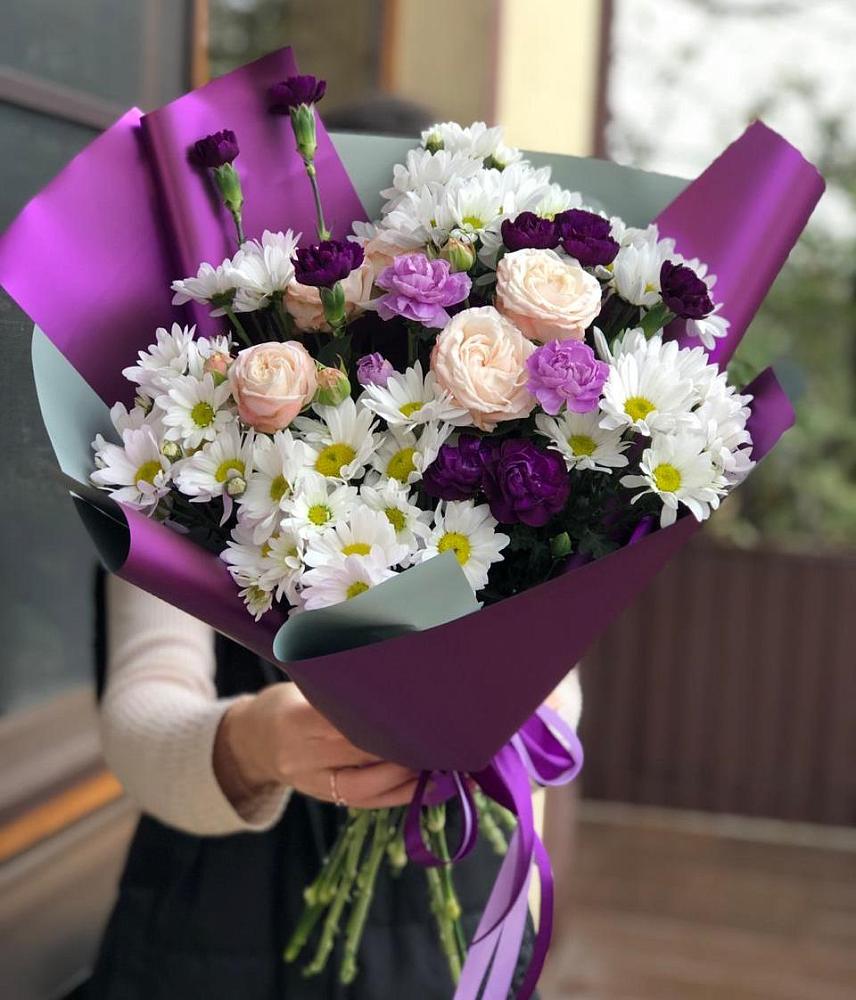 Букет цветов из: Хризантемы, Гвоздики и Розы в Бараново