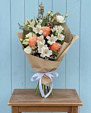 Букет цветов из:  Альстромерии, Лизиантусы, Розы и Хризантемы #REPLACE_PRED# Бараново