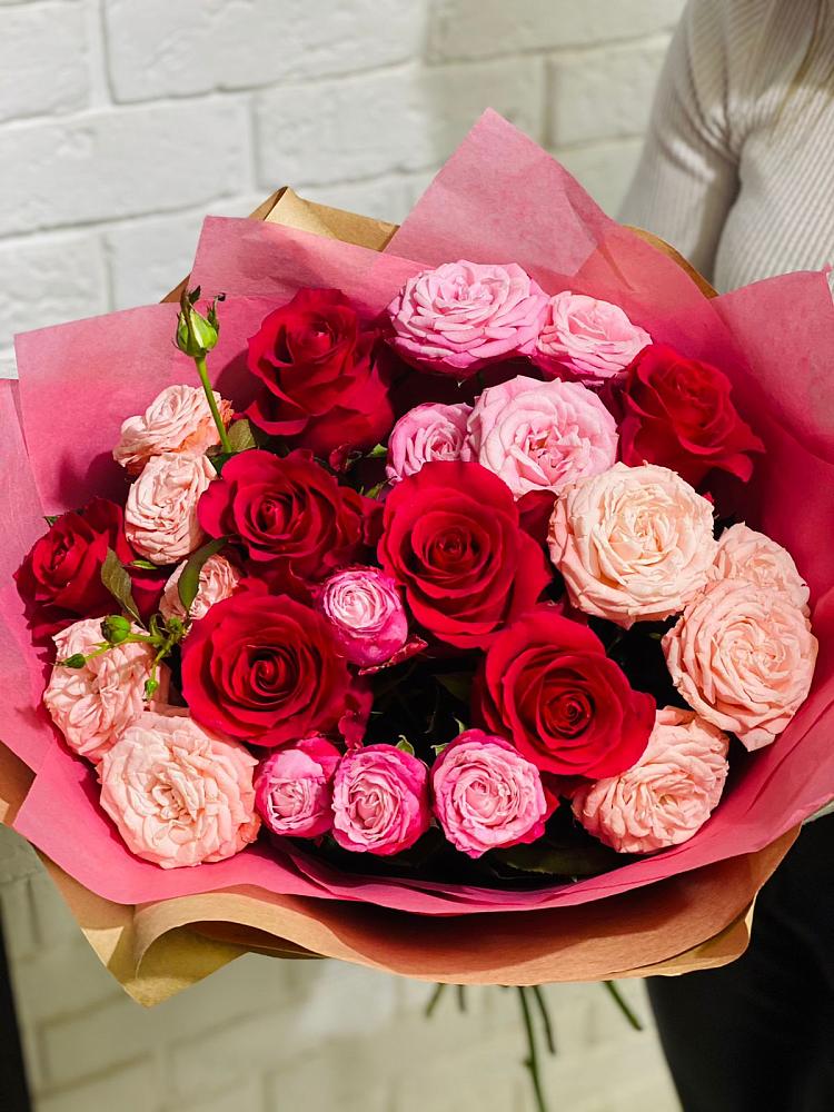 Букет цветов из: Розы в Бараново