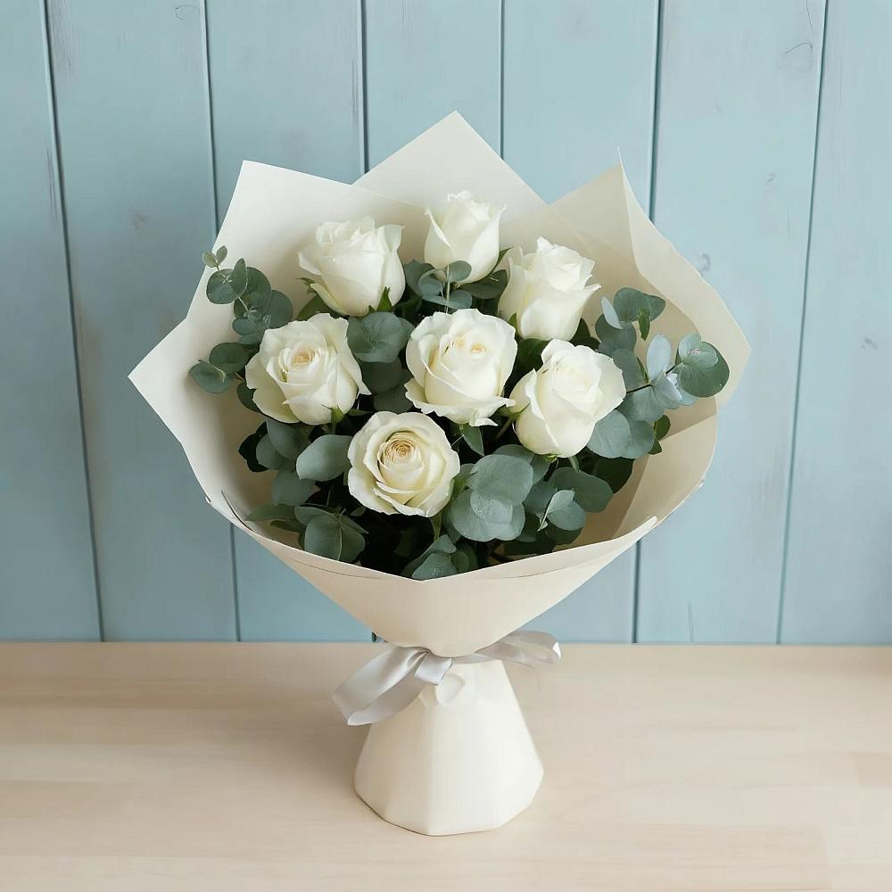 Букет Белые розы в Эвкалипте в Бараново