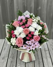 Букет цветов из:  Альстромерии, Гвоздики, Розы и Хризантемы в Бараново