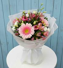 Букет цветов из:  Герберы, Альстромерии и Лизиантусы в Бараново