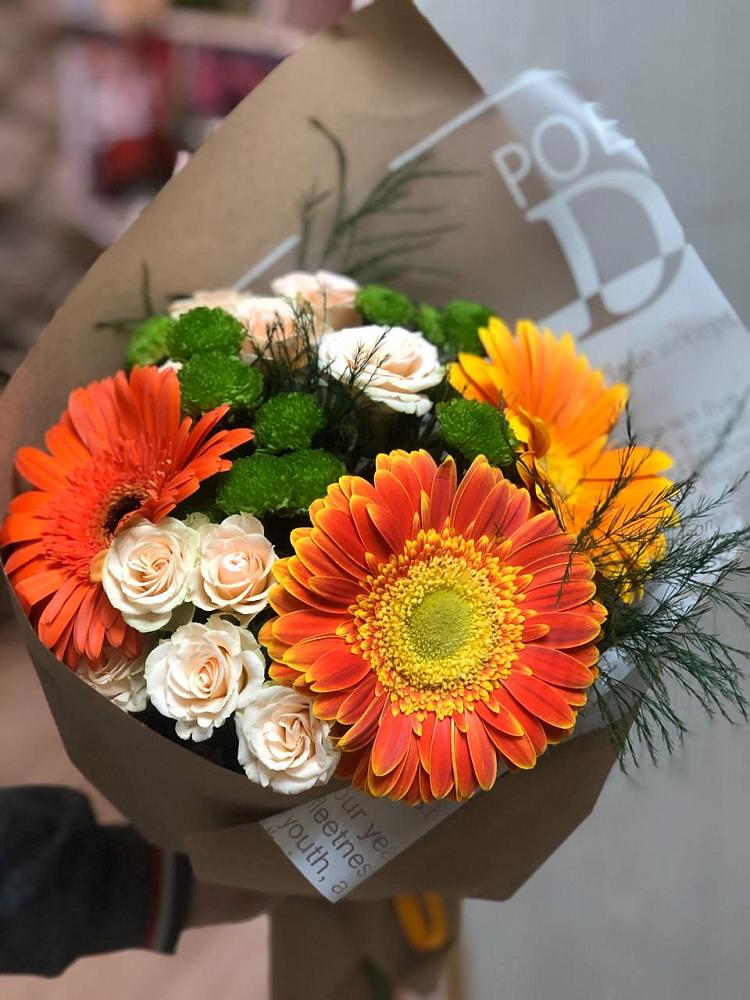 Букет цветов из: Герберы, Хризантемы и Розы в Бараново