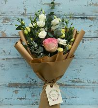 Букет цветов из:  Розы и Лизиантусы в Бараново